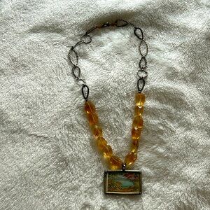 Silver & citrine necklace w/medalion